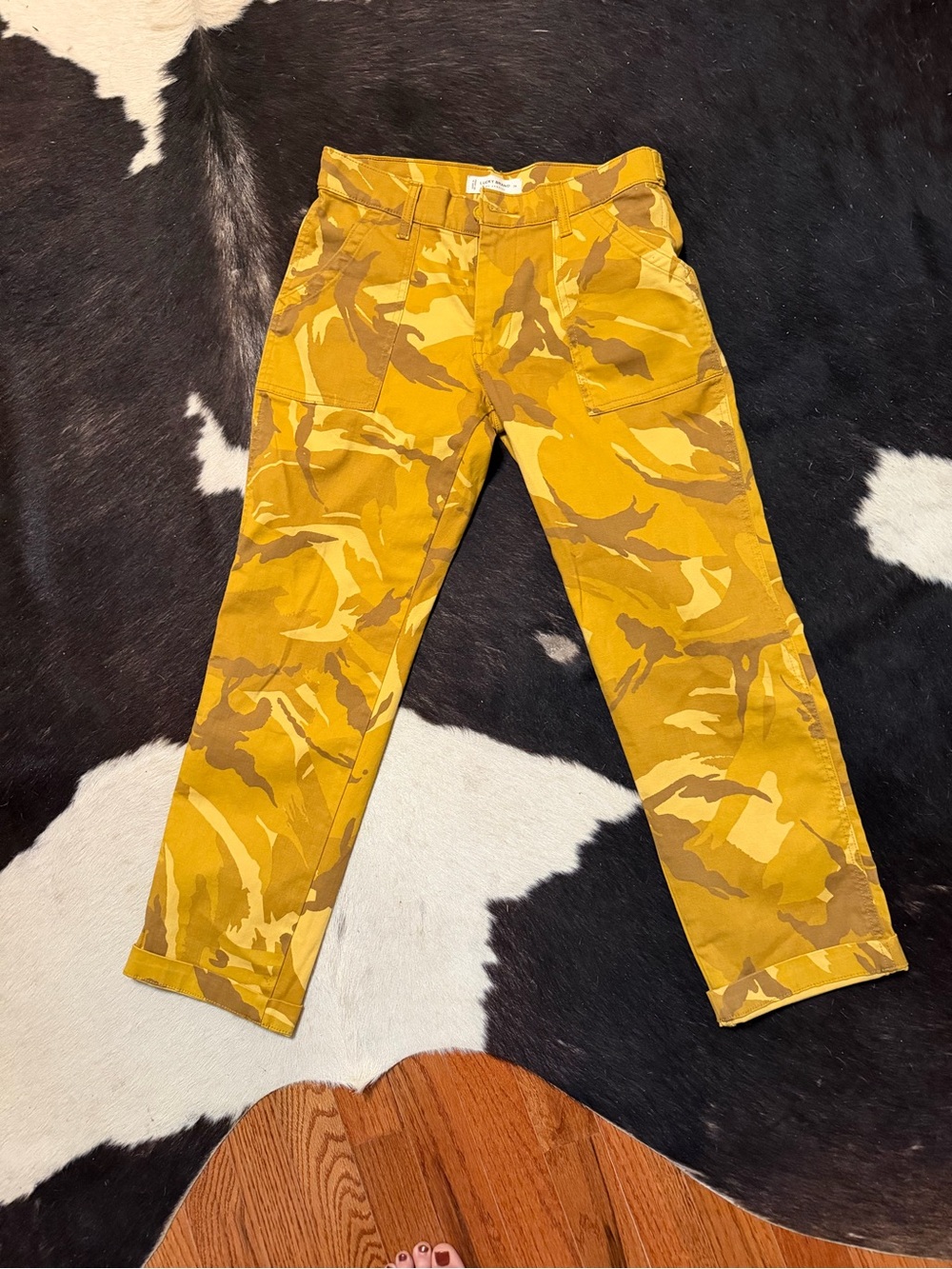 Lucky Brand Men's Mustard Yellow Camouflage Cargo Pants